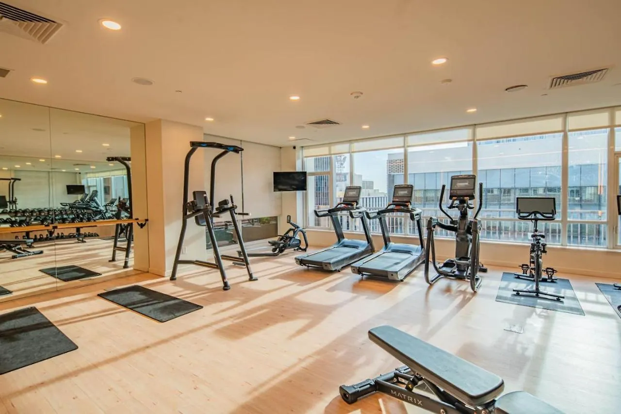 피닉스 Luxury 28Th Floor High Rise, Gym, Parking, Pool, Golf 아파트